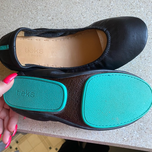 NEW Tieks Matte Black leather flats shoes size 9 - Picture 4 of 6